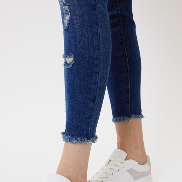 02 KanCan Medium Wash Distressed Skinny Denim Jeans - Picture 2 of 5